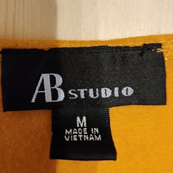 Ab studio tunic - Picture 4 of 5
